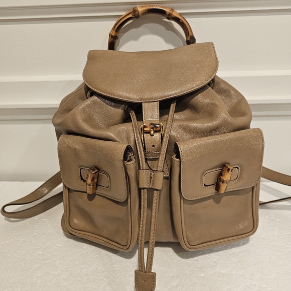 GUCCI 🔥🔥HOST PICK🔥🔥Vintage Bamboo Handle Drawstring Leather  Backpack - Picture 1 of 16